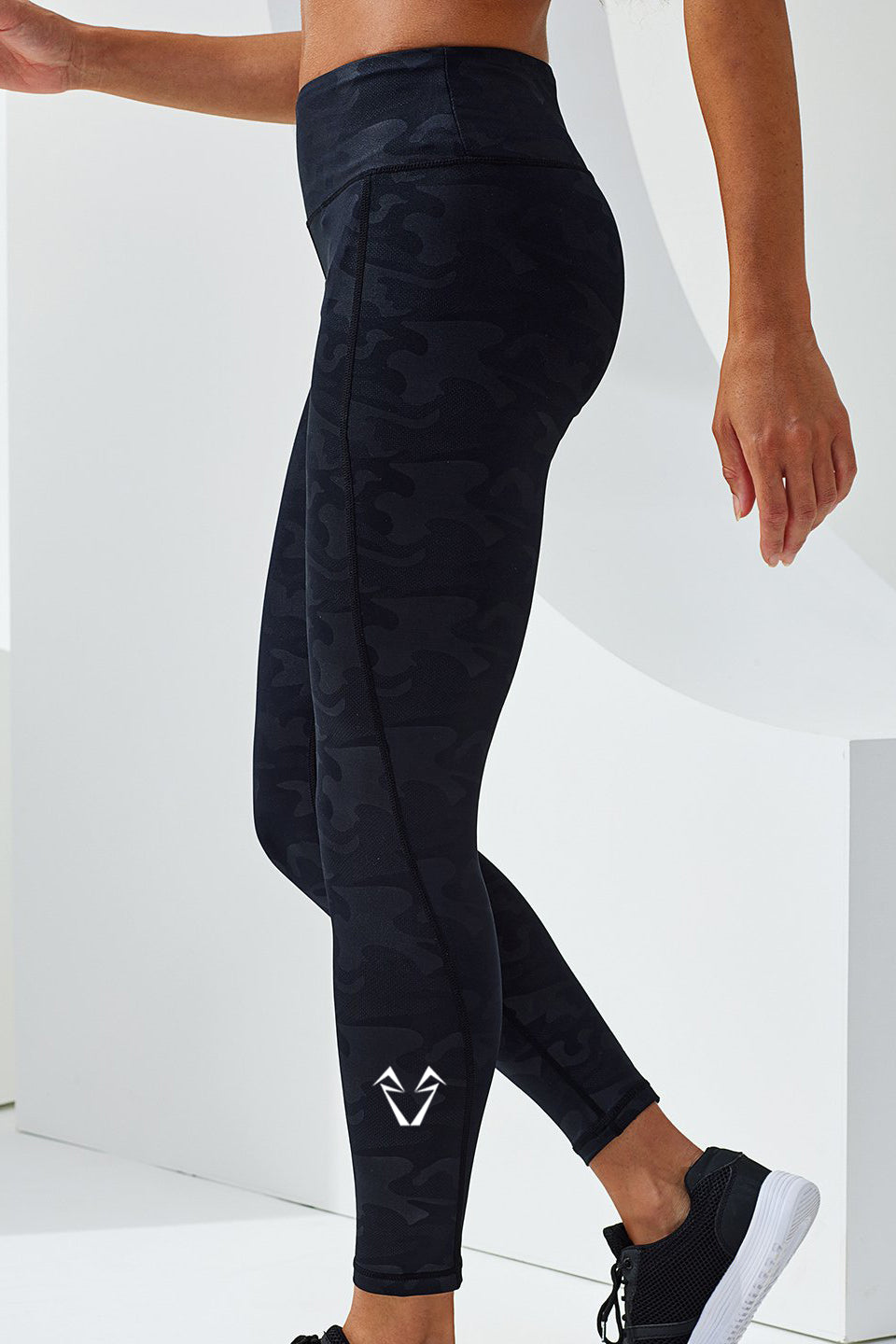 Tech Performance Camo Leggings